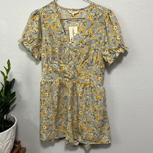 Indulge flower romper, size XL